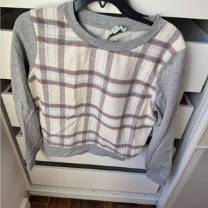 Anthropologie Gray and White Plaid Sweater